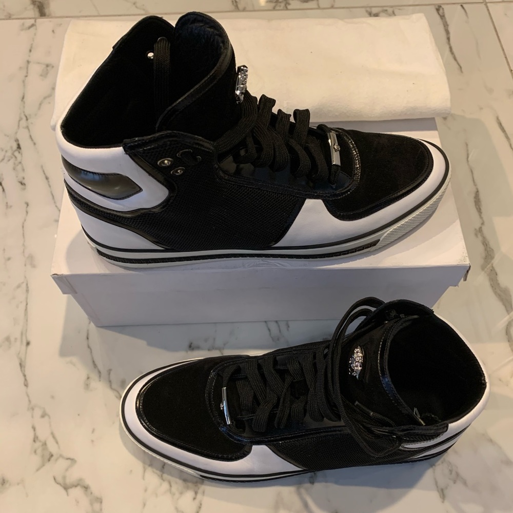 Men’s Versace Black & White Hightop Sneaker